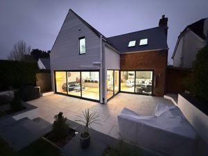 Photo 23- click for photo gallery